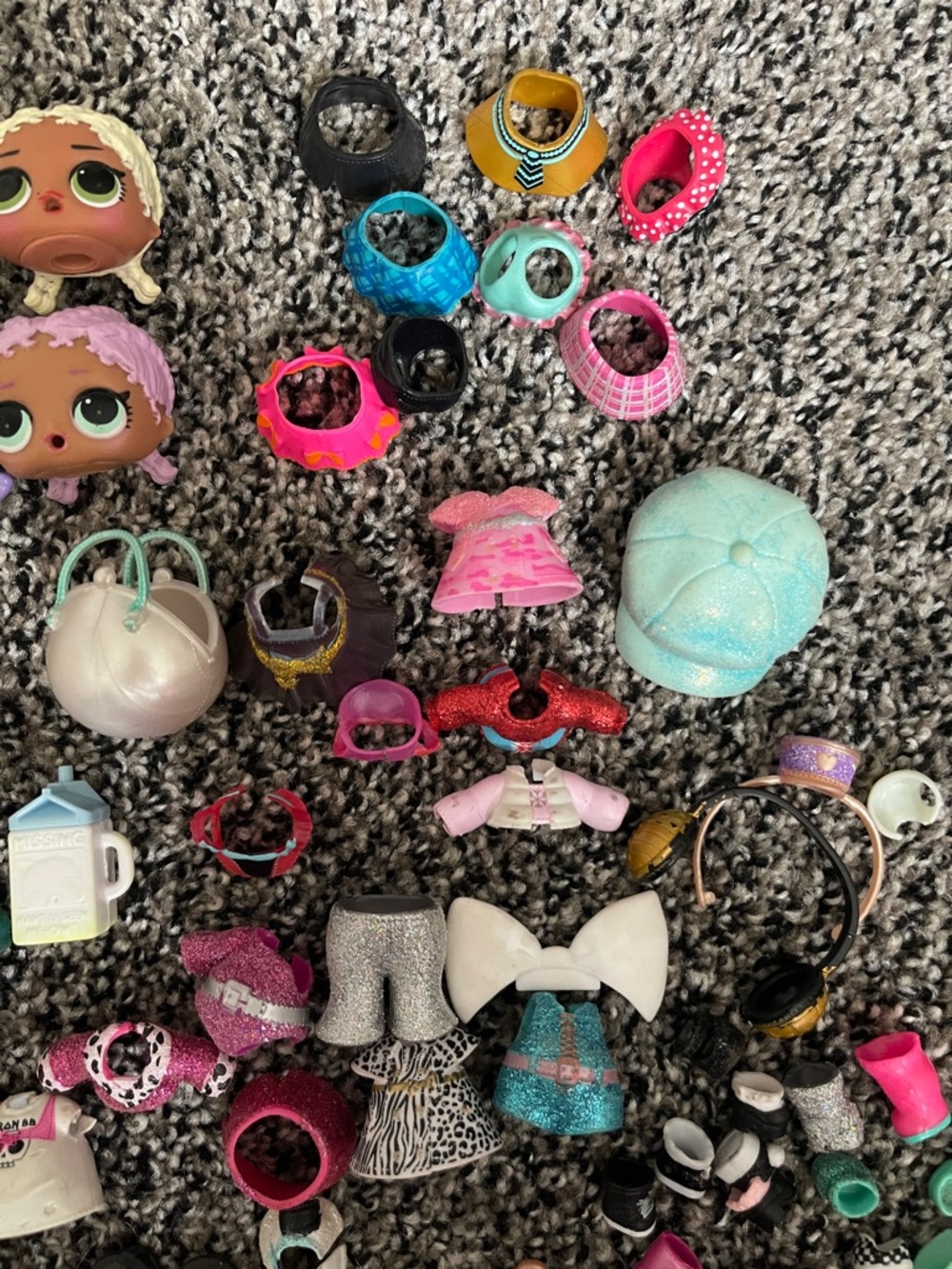 L.O.L Lot - Picture 3 of 5